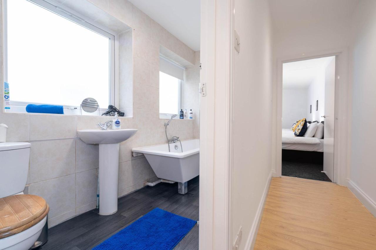 Three Bedroom Apartment- One Choice Stays Serviced Accommodation- Jewellery Quarter Birmingham Eksteriør bilde