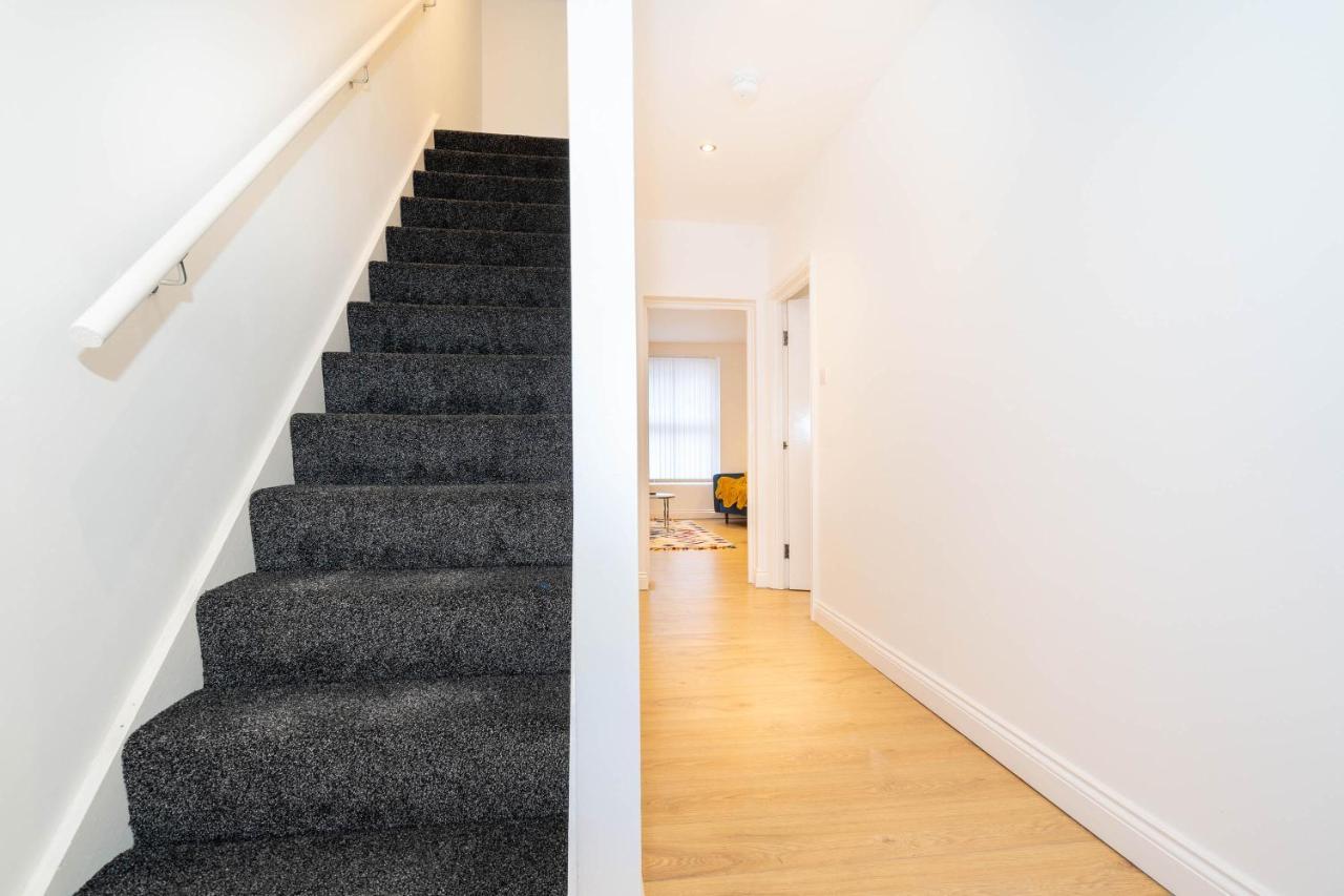 Three Bedroom Apartment- One Choice Stays Serviced Accommodation- Jewellery Quarter Birmingham Eksteriør bilde
